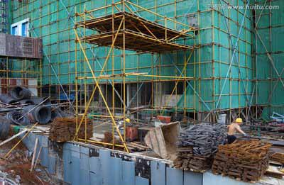 张家港建筑施工合同纠纷律师咨询热线 签订工程施工合同要特别注意 _张家港律师曹辉团队" 